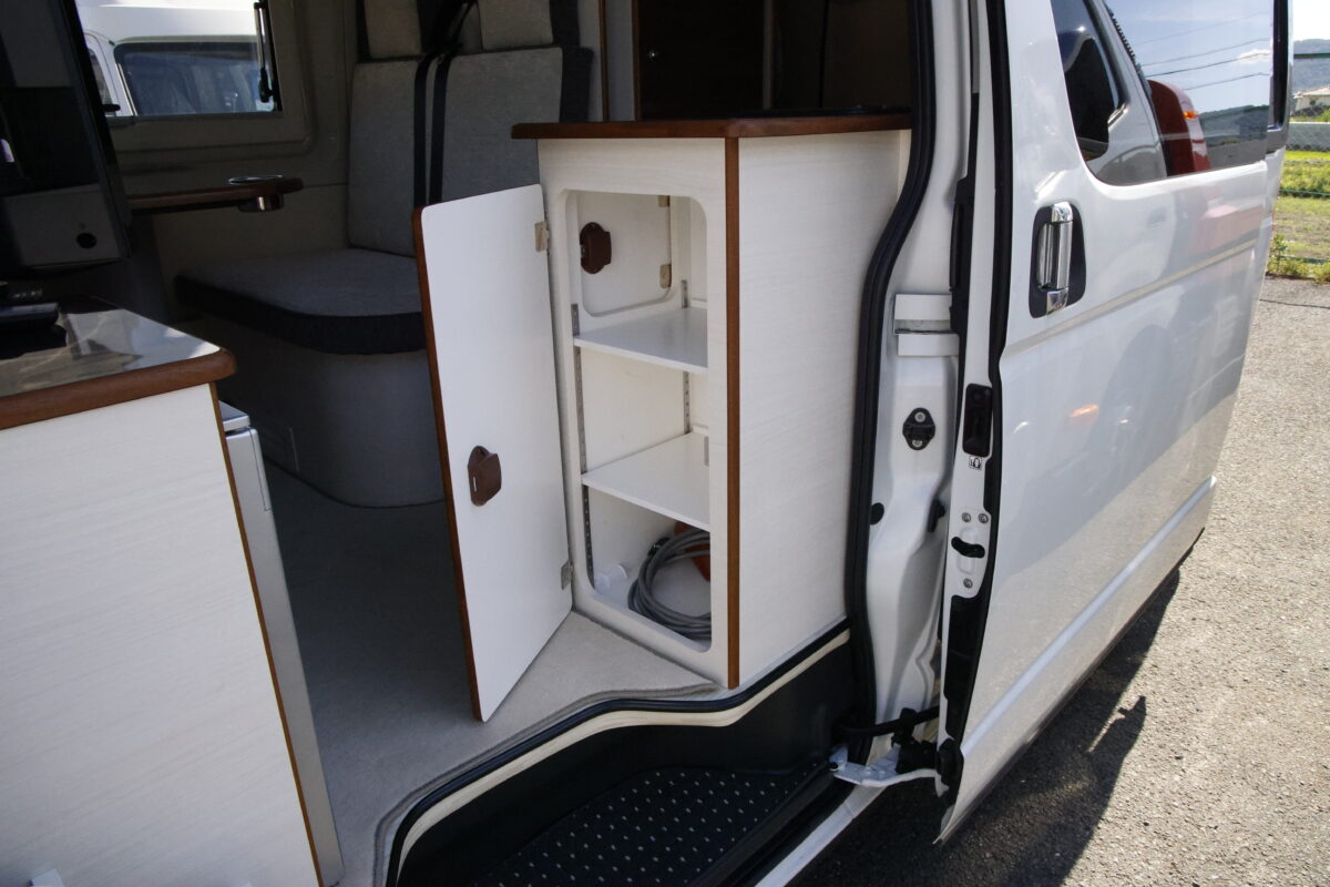 キャンピングカー RICH リチ 中古車